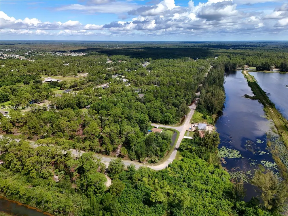 304 Lawler Lehigh Acres, FL 33972