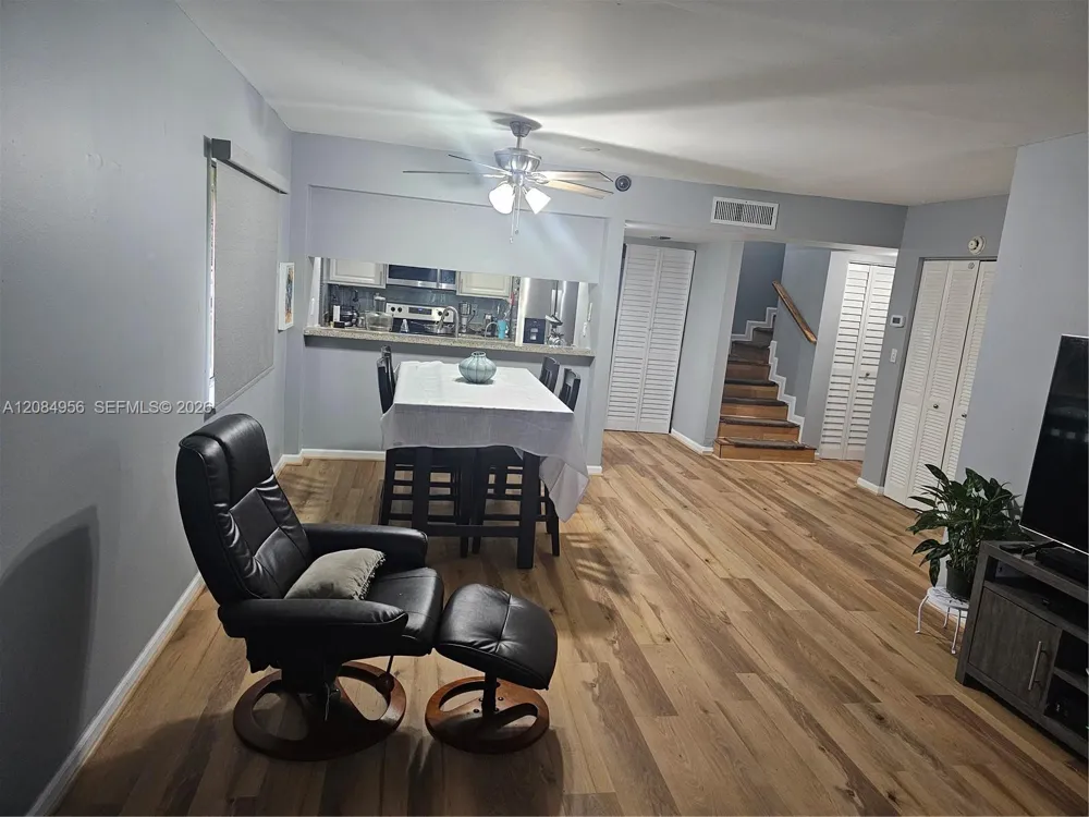 3541 NW 99th Ter #6A Sunrise, FL 33351
