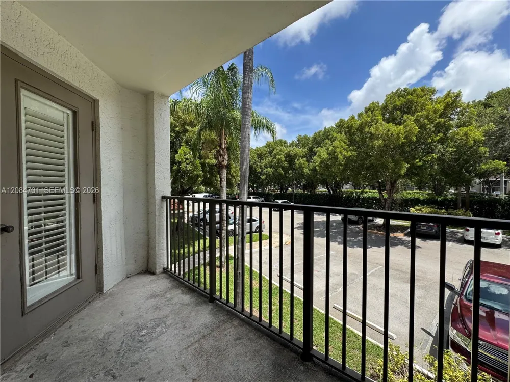 630 S Park Rd #29-3 Hollywood, FL 33021