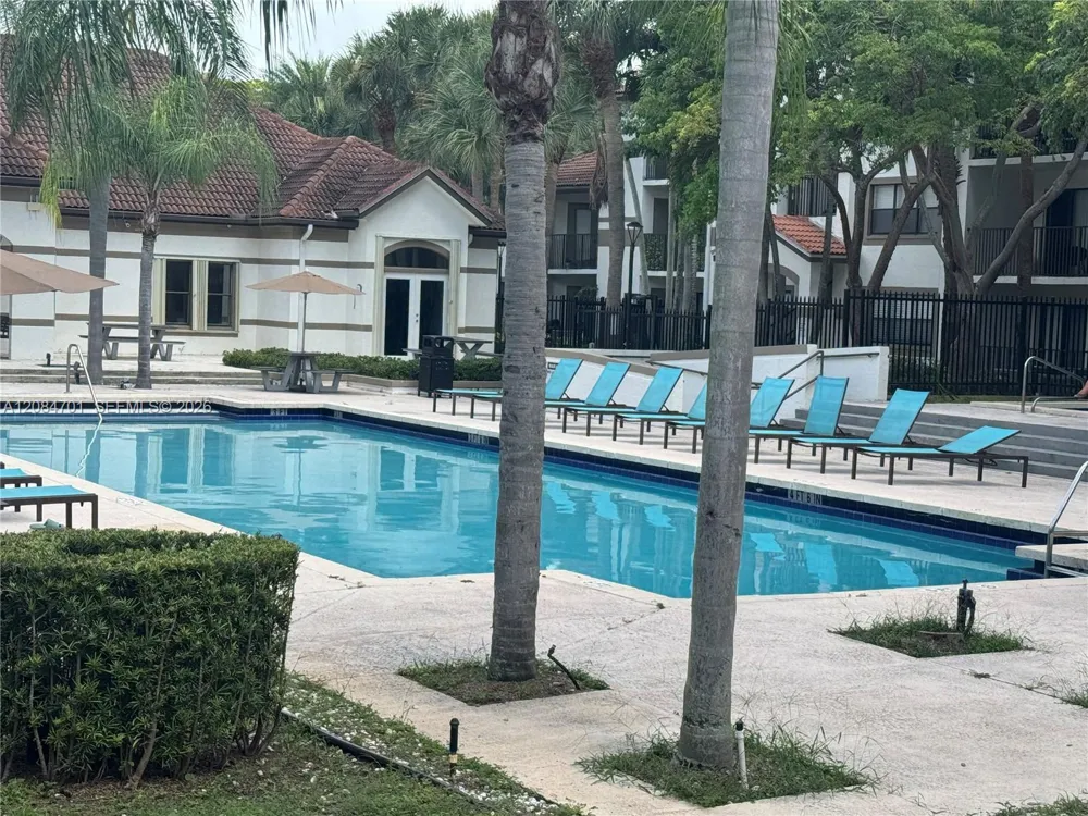 630 S Park Rd #29-3 Hollywood, FL 33021