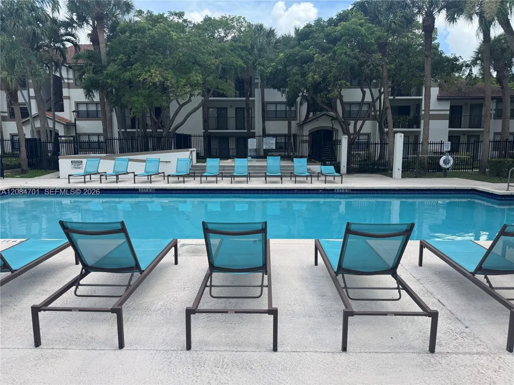 630 S Park Rd #29-3 Hollywood, FL 33021