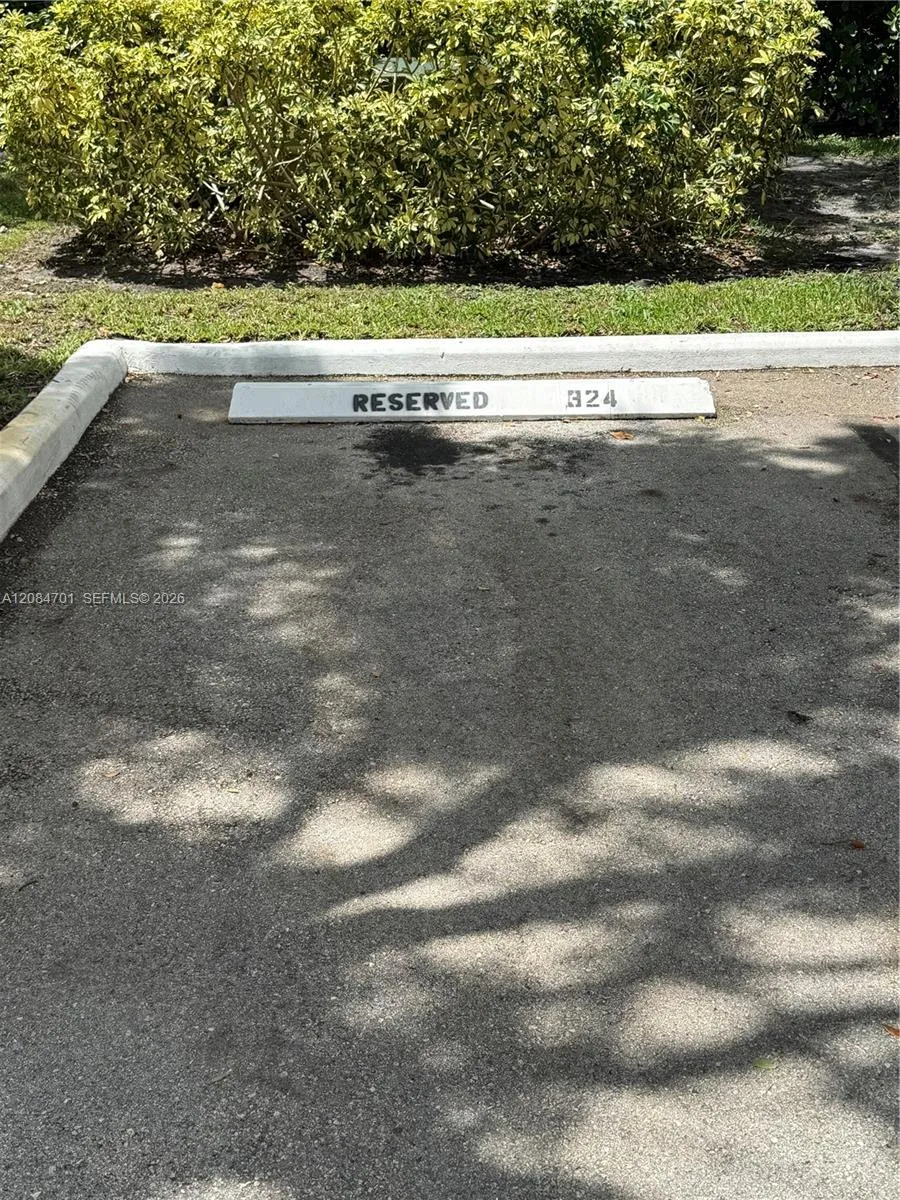630 S Park Rd #29-3 Hollywood, FL 33021