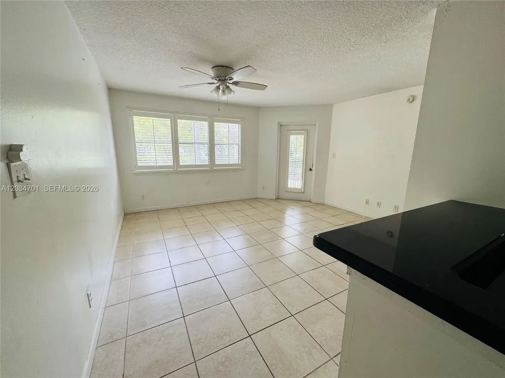 630 S Park Rd #29-3 Hollywood, FL 33021