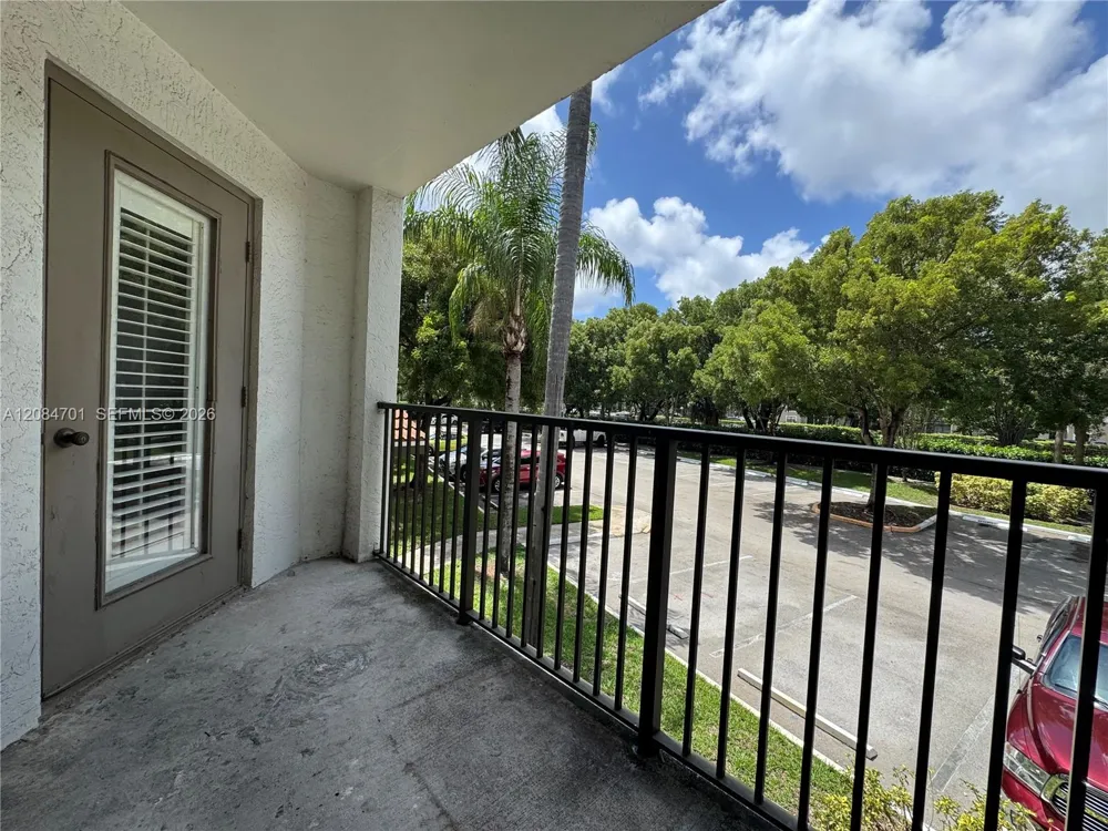 630 S Park Rd #29-3 Hollywood, FL 33021