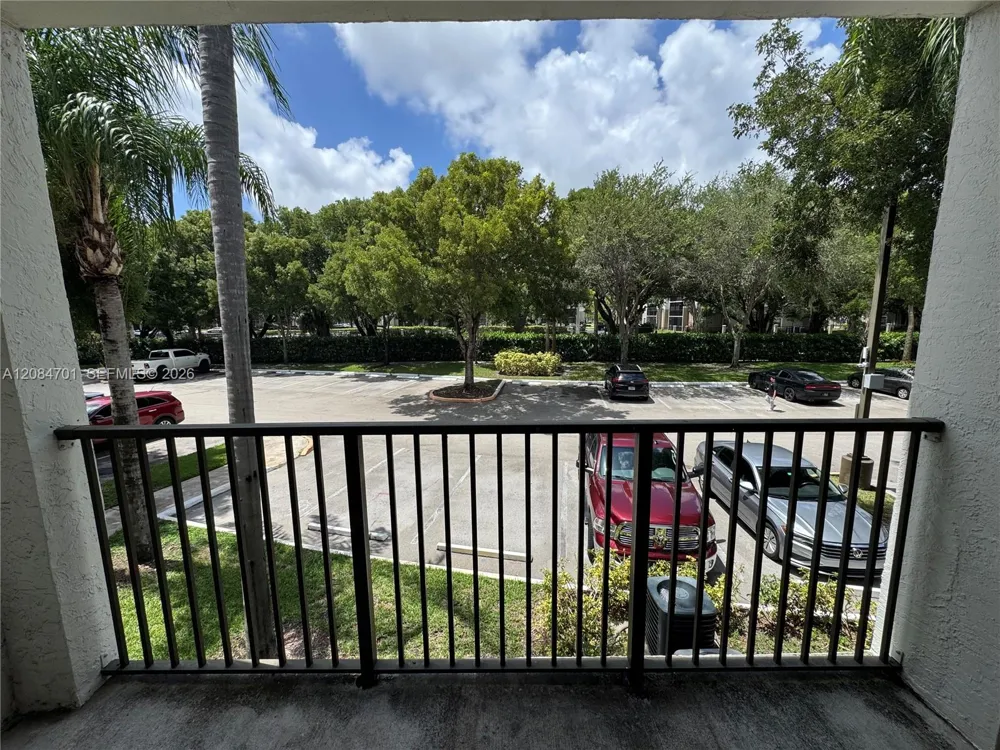 630 S Park Rd #29-3 Hollywood, FL 33021