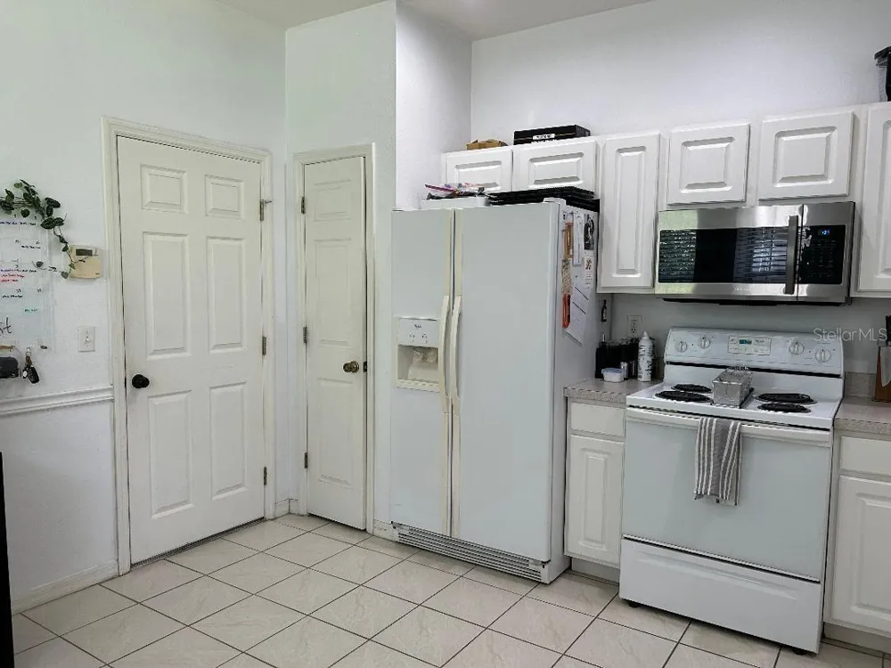 11112 WINDSOR PLACE CIRCLE Tampa, FL 33626