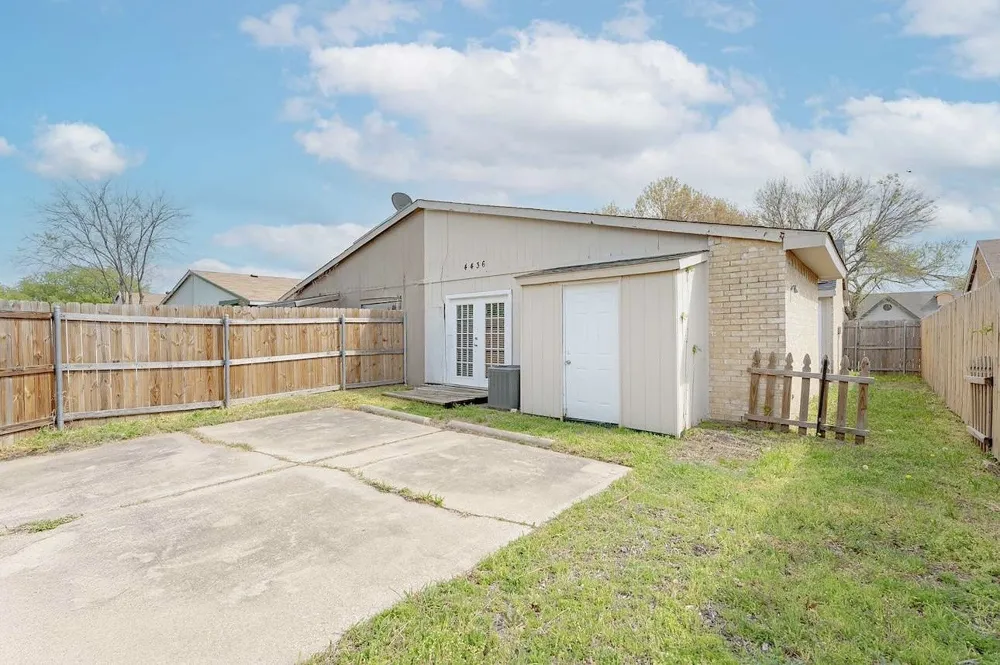 4436 Chapman Street The Colony, TX 75056