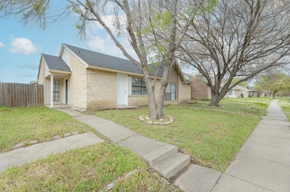 4436 Chapman Street The Colony, TX 75056