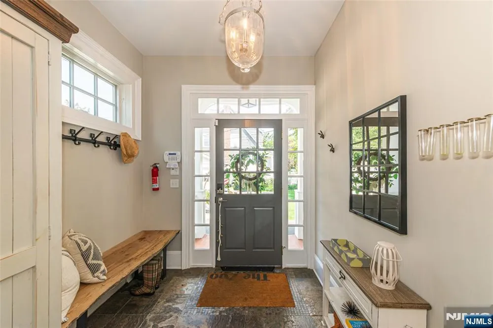228 Watchung Avenue Montclair, NJ 07043