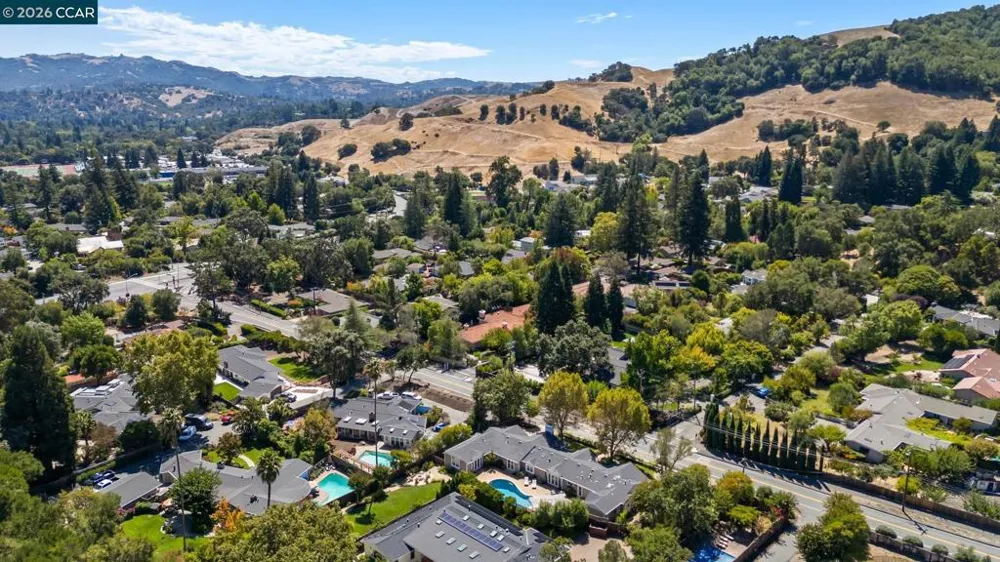 1332 Reliez Valley Road Lafayette, CA 94549