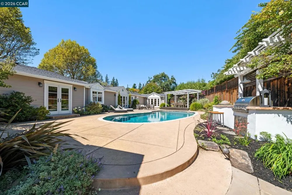 1332 Reliez Valley Road Lafayette, CA 94549