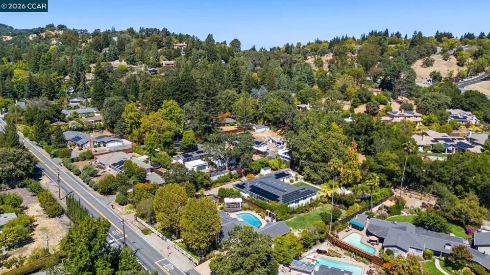 1332 Reliez Valley Road Lafayette, CA 94549