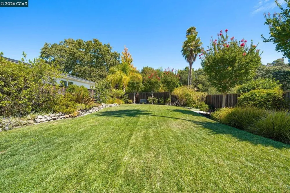 1332 Reliez Valley Road Lafayette, CA 94549