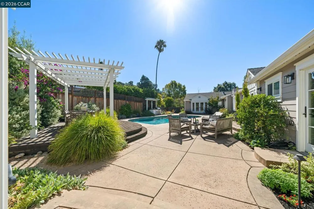 1332 Reliez Valley Road Lafayette, CA 94549