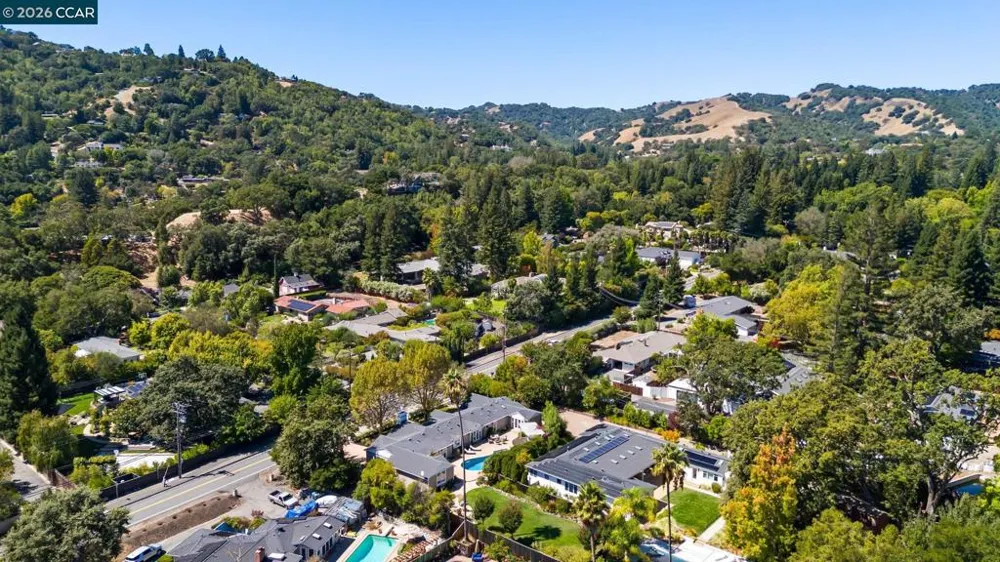 1332 Reliez Valley Road Lafayette, CA 94549