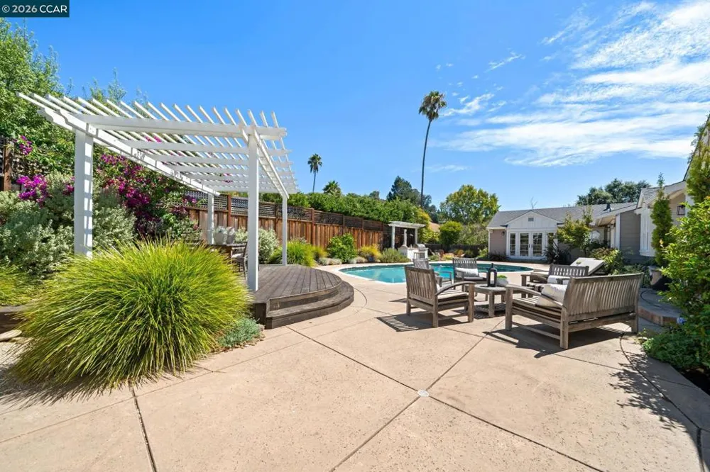 1332 Reliez Valley Road Lafayette, CA 94549