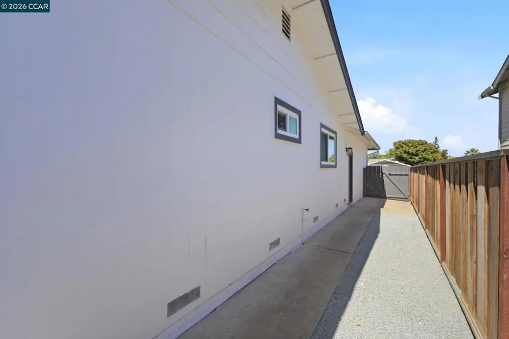 952 Marie Ave Martinez, CA 94553