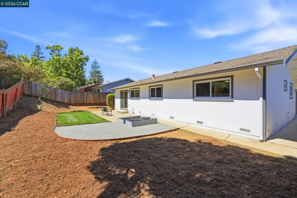 952 Marie Ave Martinez, CA 94553