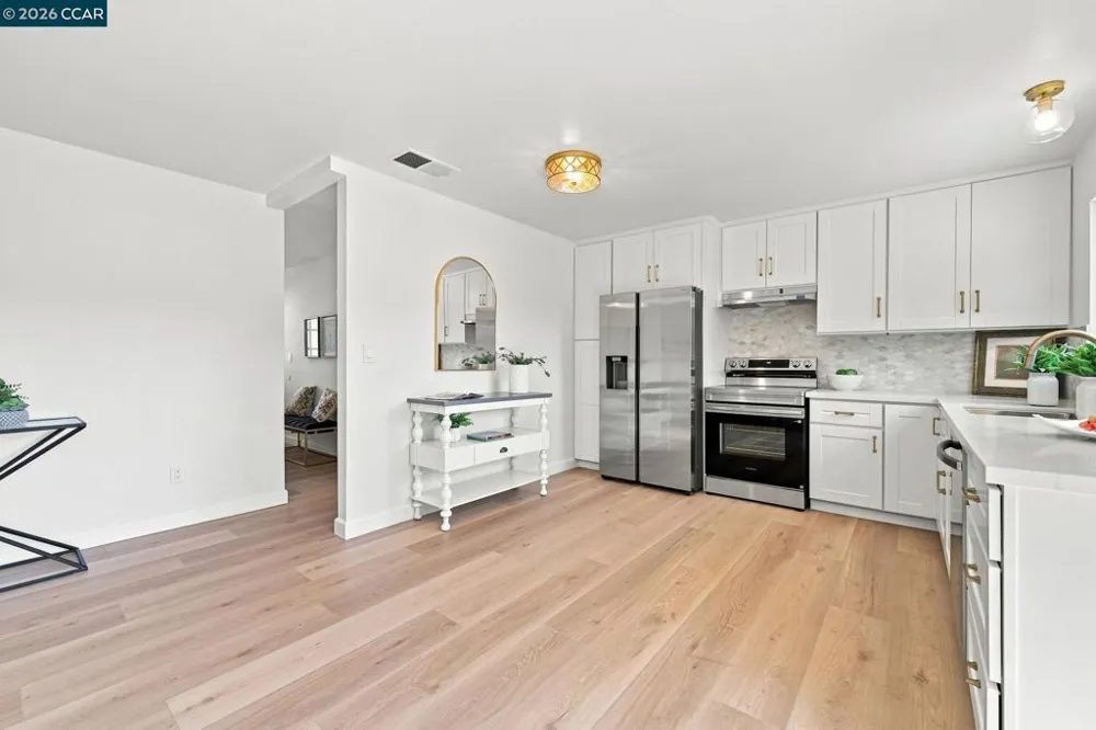952 Marie Ave Martinez, CA 94553