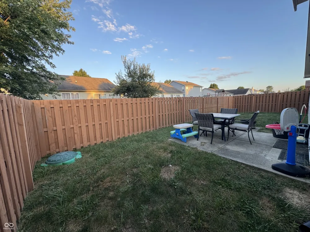 155 Thistlewood Drive Greenfield, IN 46140