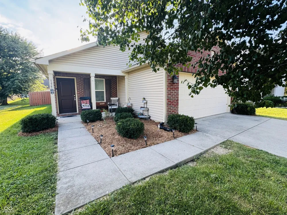 155 Thistlewood Drive Greenfield, IN 46140