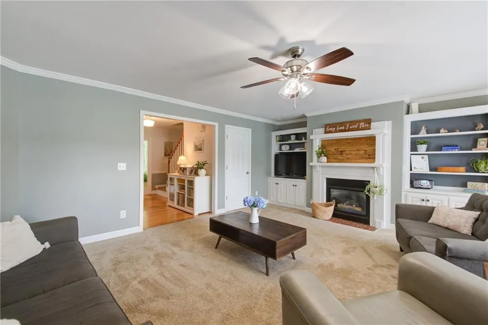 103 Shady Ln Cumming, GA 30040