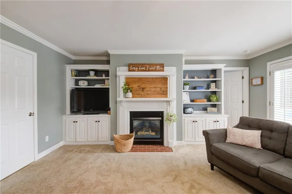 103 Shady Ln Cumming, GA 30040