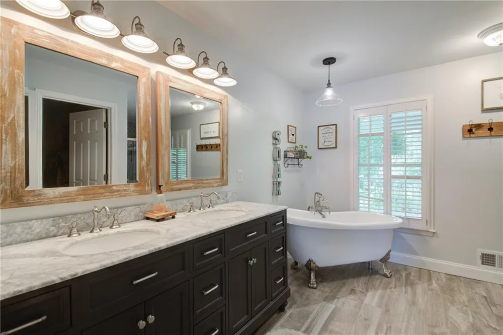 103 Shady Ln Cumming, GA 30040