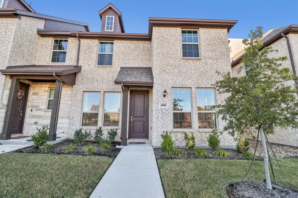 6000 Bursey Road Watauga, TX 76148