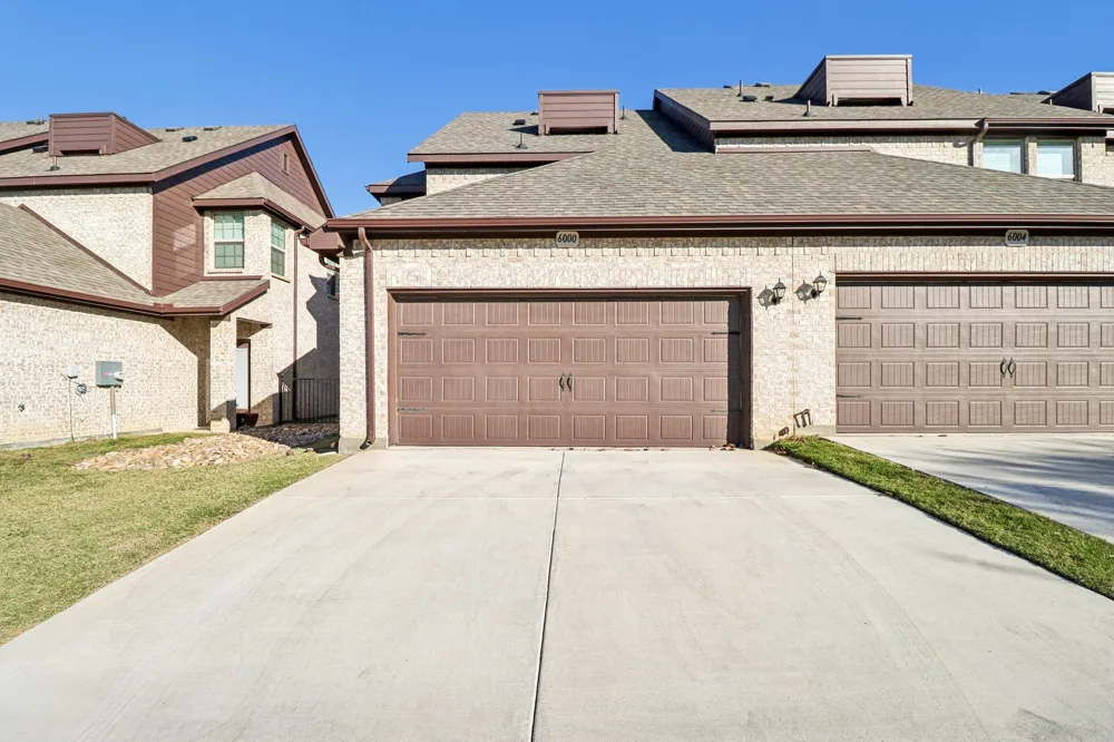 6000 Bursey Road Watauga, TX 76148