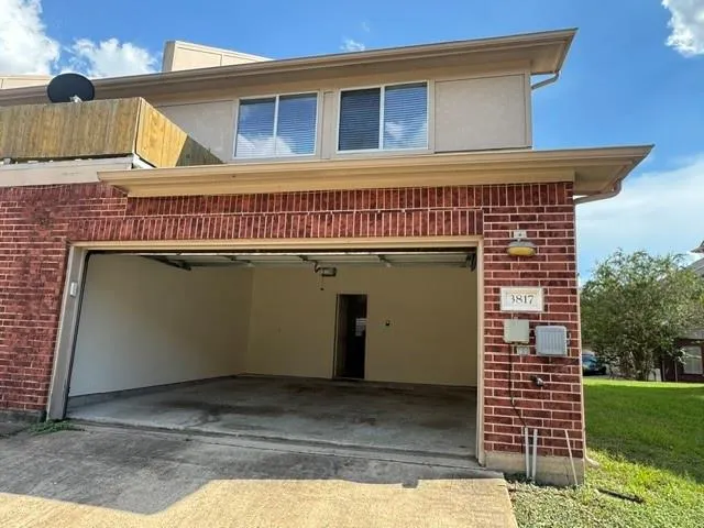 3817 Shire Valley Drive Missouri City, TX 77459