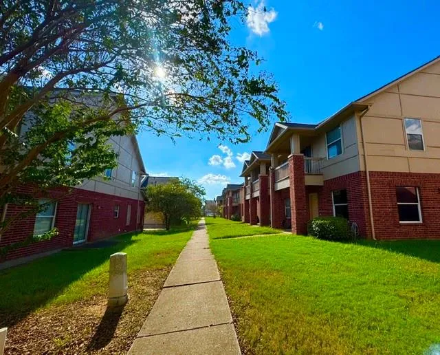 3817 Shire Valley Drive Missouri City, TX 77459
