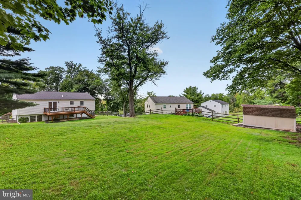 922 MENNONITE ROAD Royersford, PA 19468