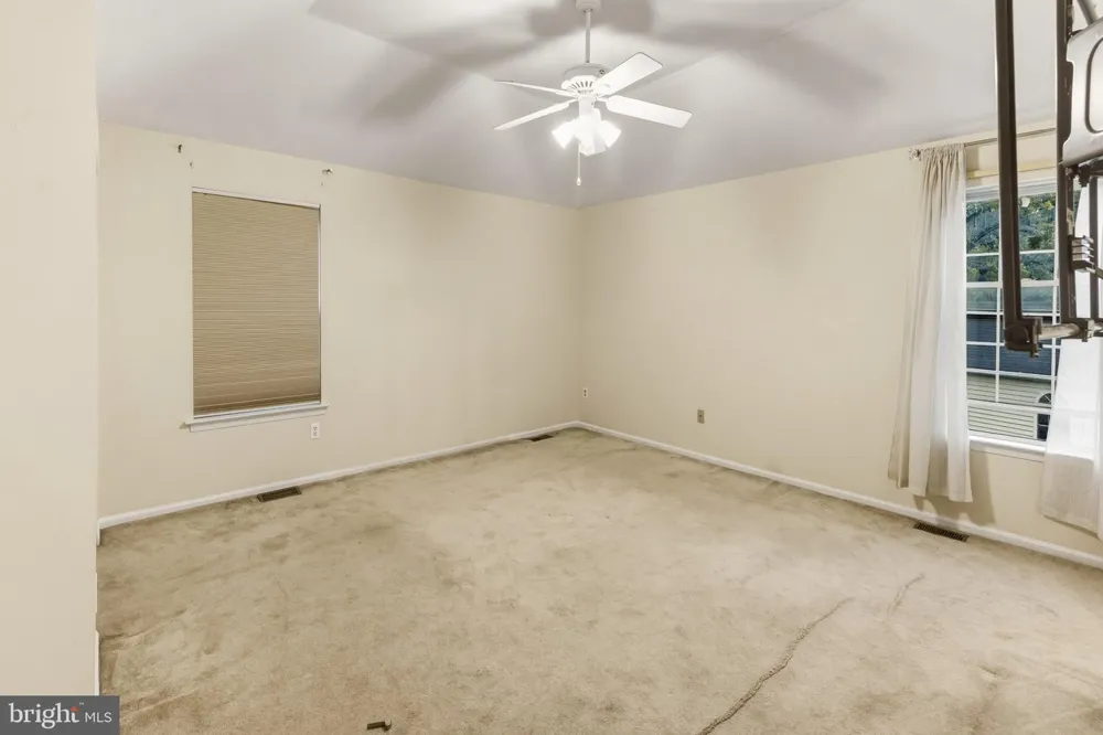 2 TRAFALGER COURT Sewell, NJ 08080