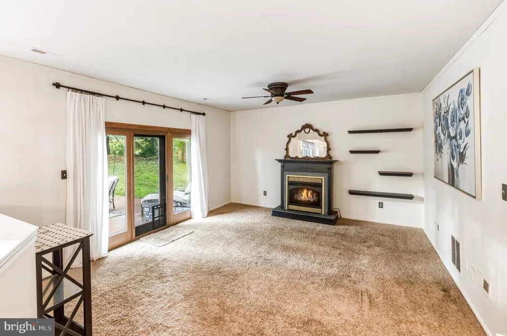 2 TRAFALGER COURT Sewell, NJ 08080