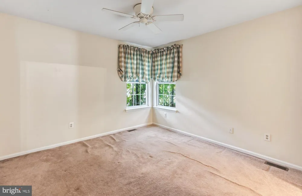 2 TRAFALGER COURT Sewell, NJ 08080