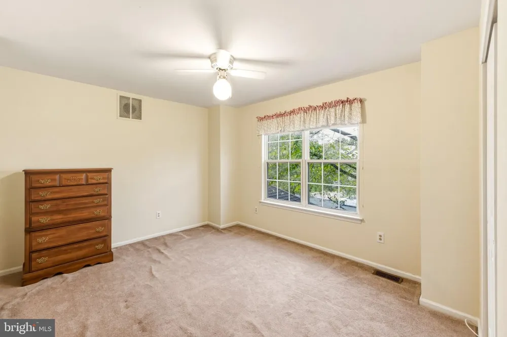 2 TRAFALGER COURT Sewell, NJ 08080