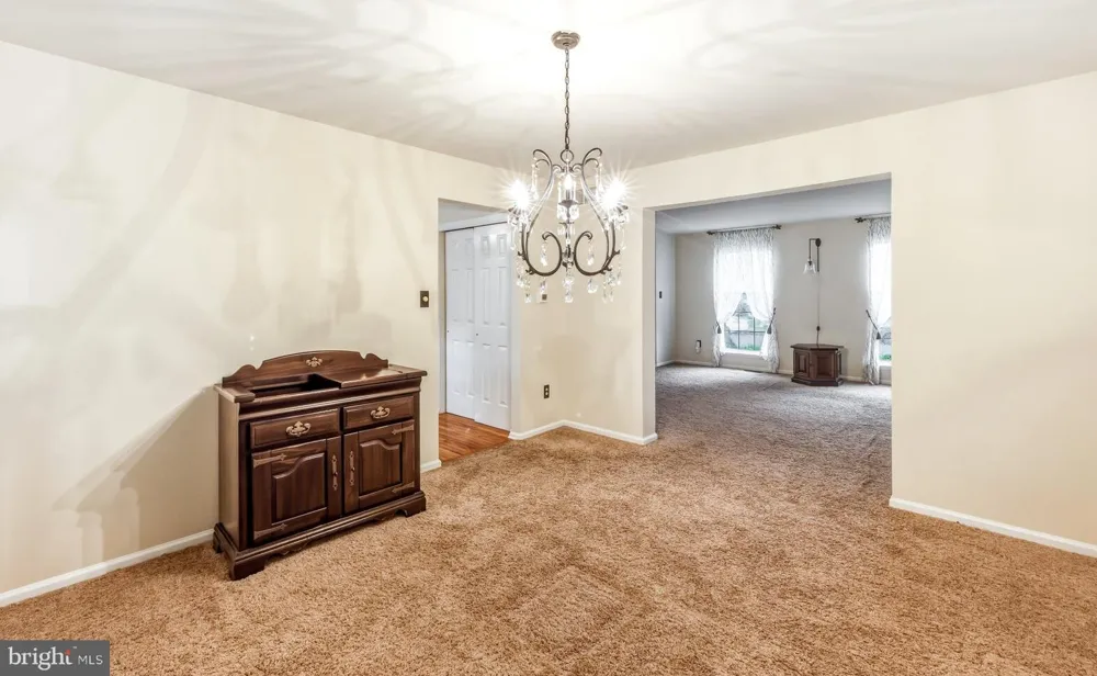 2 TRAFALGER COURT Sewell, NJ 08080