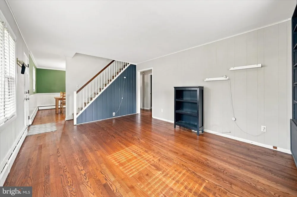 100 WAVERLY ROAD Wilmington, DE 19803