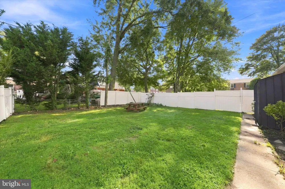 100 WAVERLY ROAD Wilmington, DE 19803