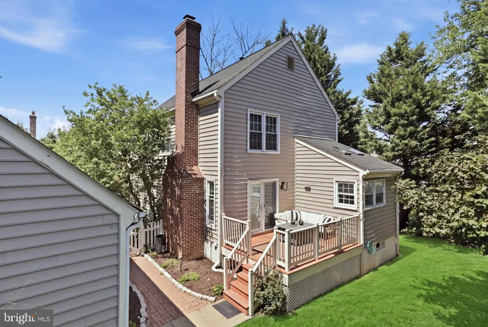 6502 SUMMERTON WAY Springfield, VA 22150