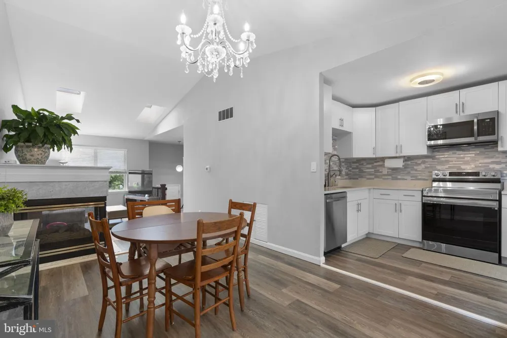 287 NORTH DRIVE Severna Park, MD 21146