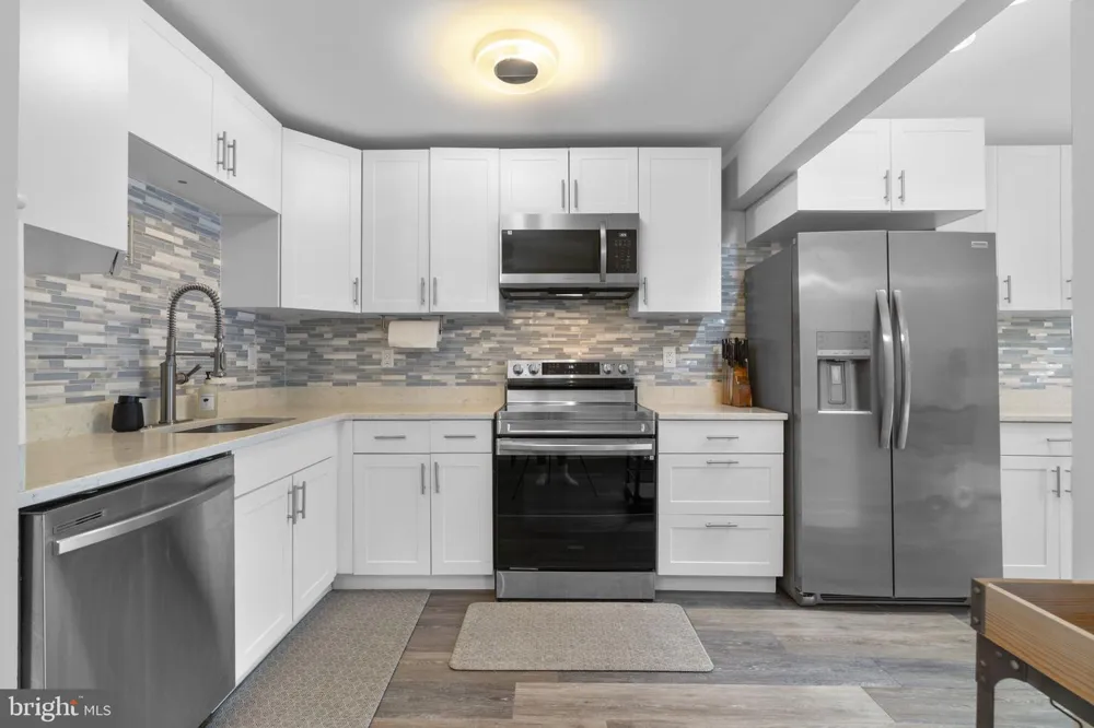 287 NORTH DRIVE Severna Park, MD 21146