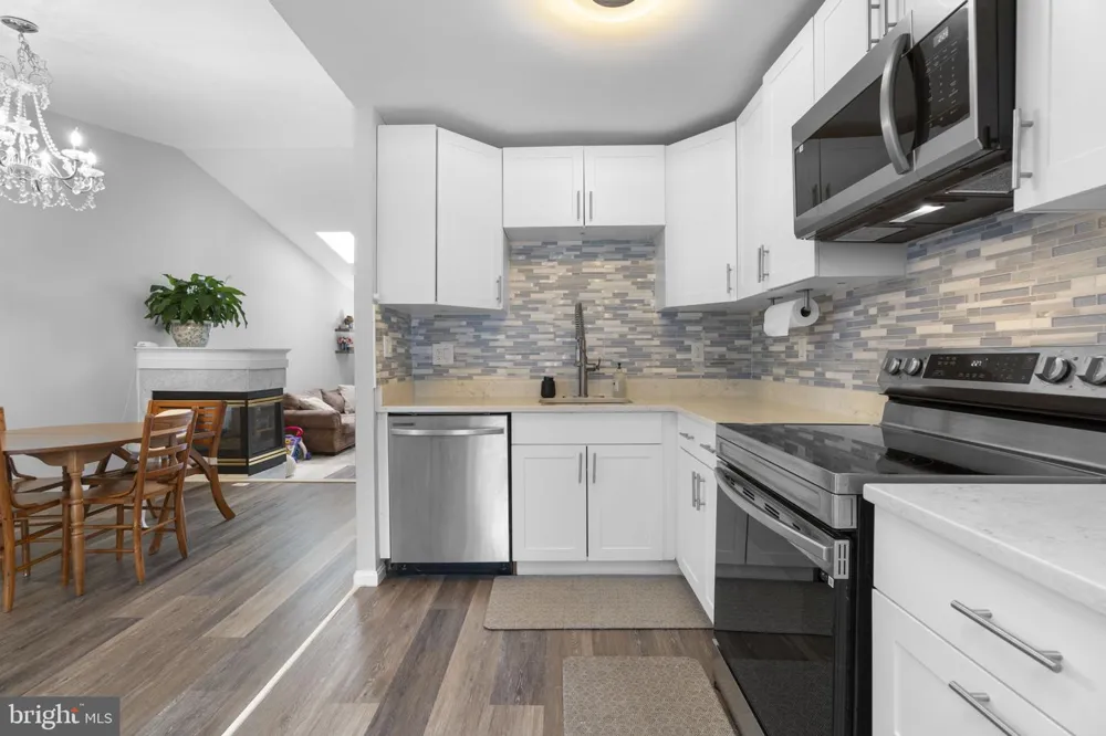 287 NORTH DRIVE Severna Park, MD 21146