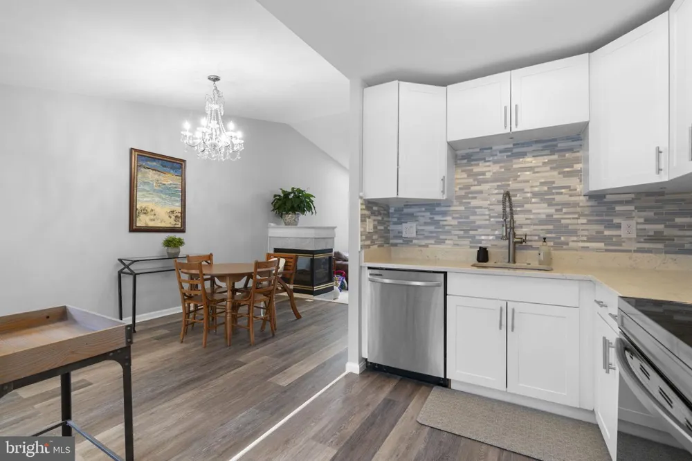 287 NORTH DRIVE Severna Park, MD 21146