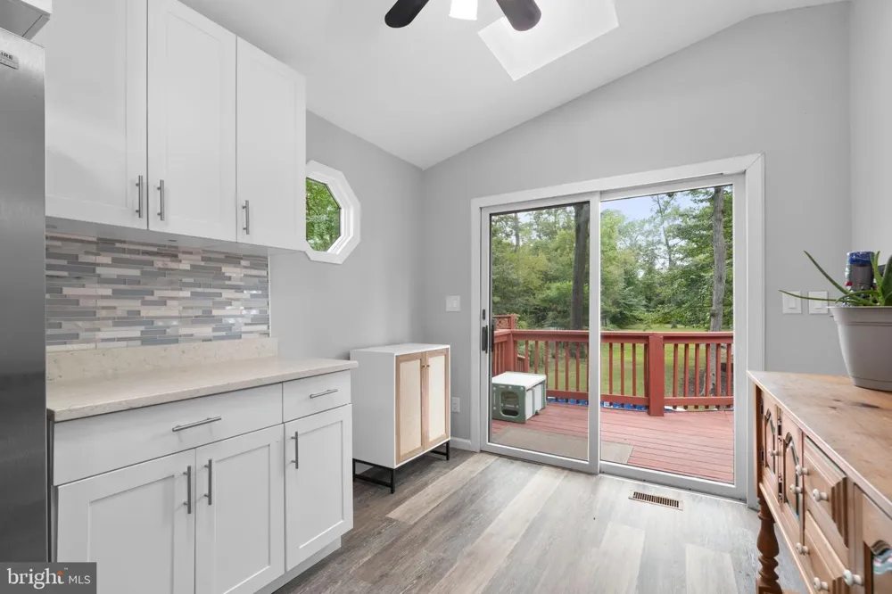 287 NORTH DRIVE Severna Park, MD 21146
