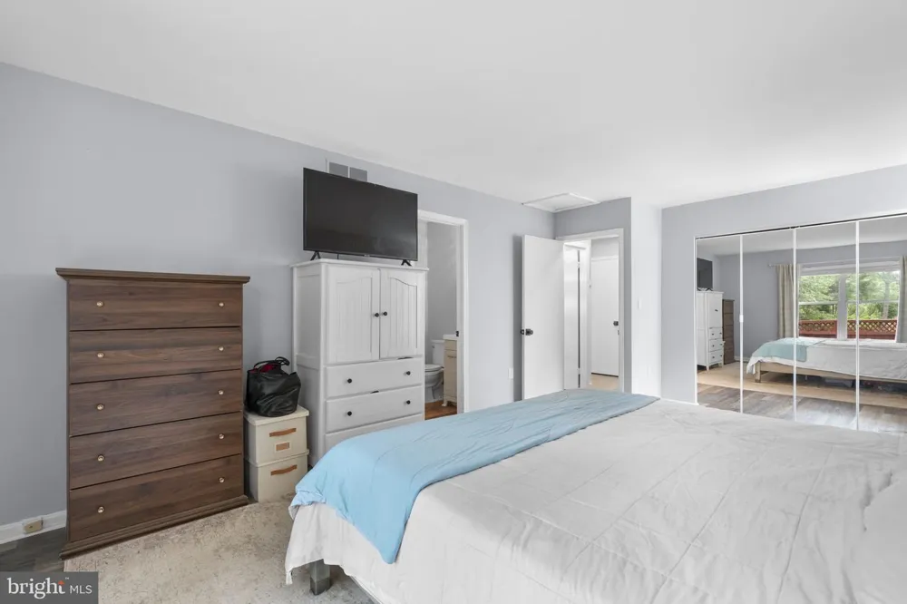 287 NORTH DRIVE Severna Park, MD 21146
