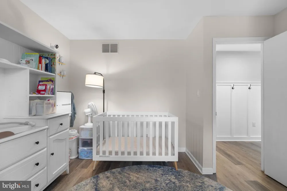 287 NORTH DRIVE Severna Park, MD 21146