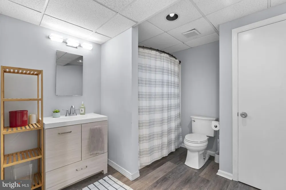 287 NORTH DRIVE Severna Park, MD 21146