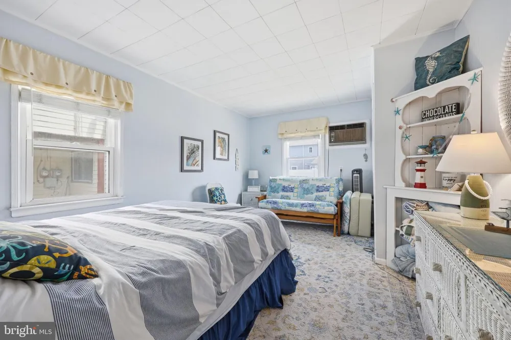 233 39TH STREET Brigantine, NJ 08203